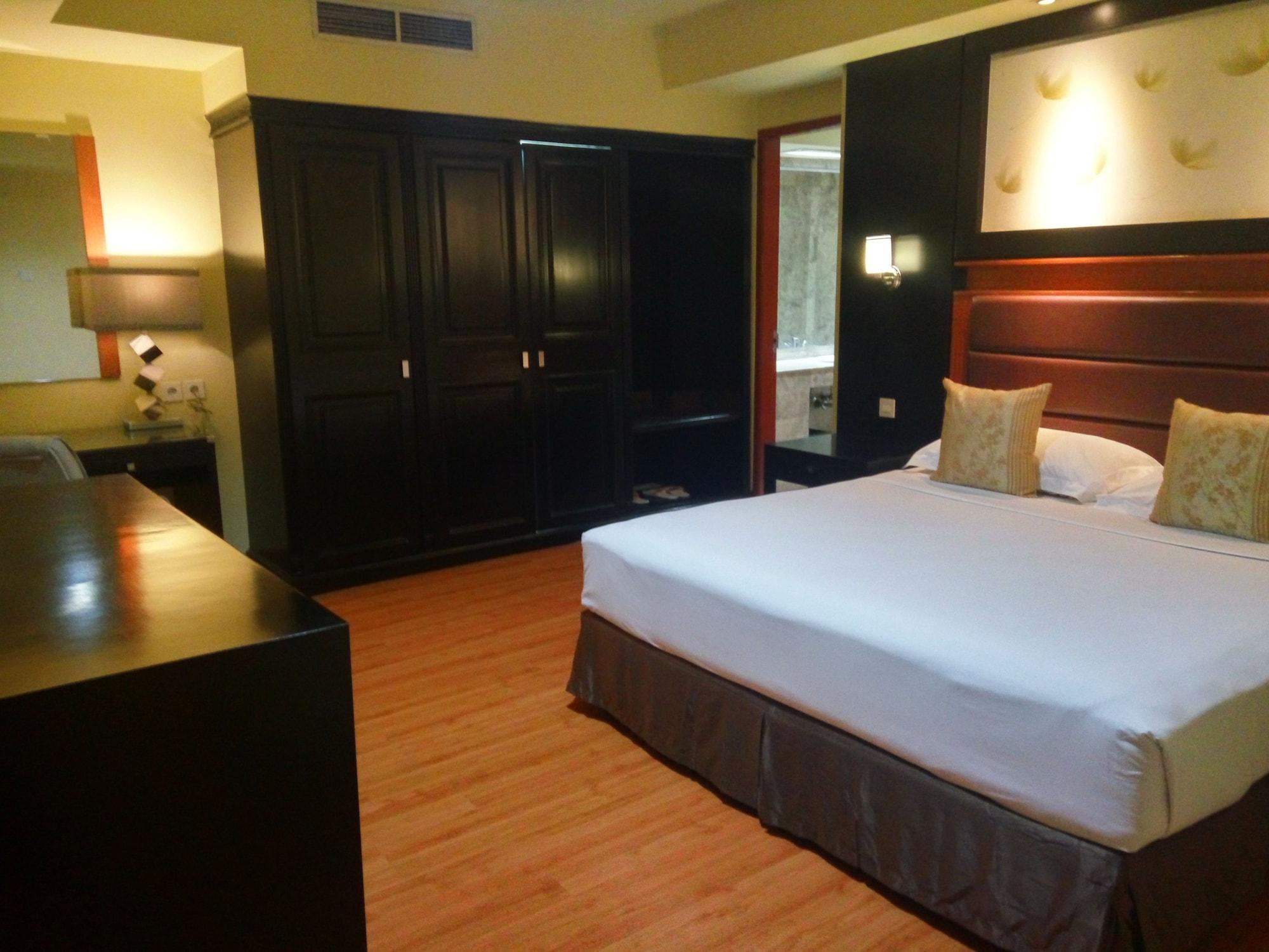 Sari Ater Kamboti Hotel Bandung Exteriér fotografie