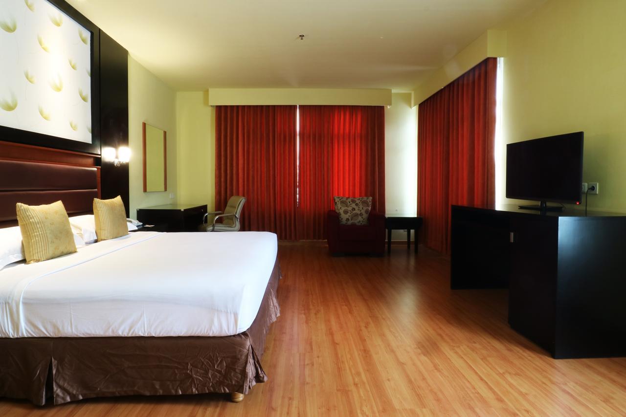 Sari Ater Kamboti Hotel Bandung Exteriér fotografie