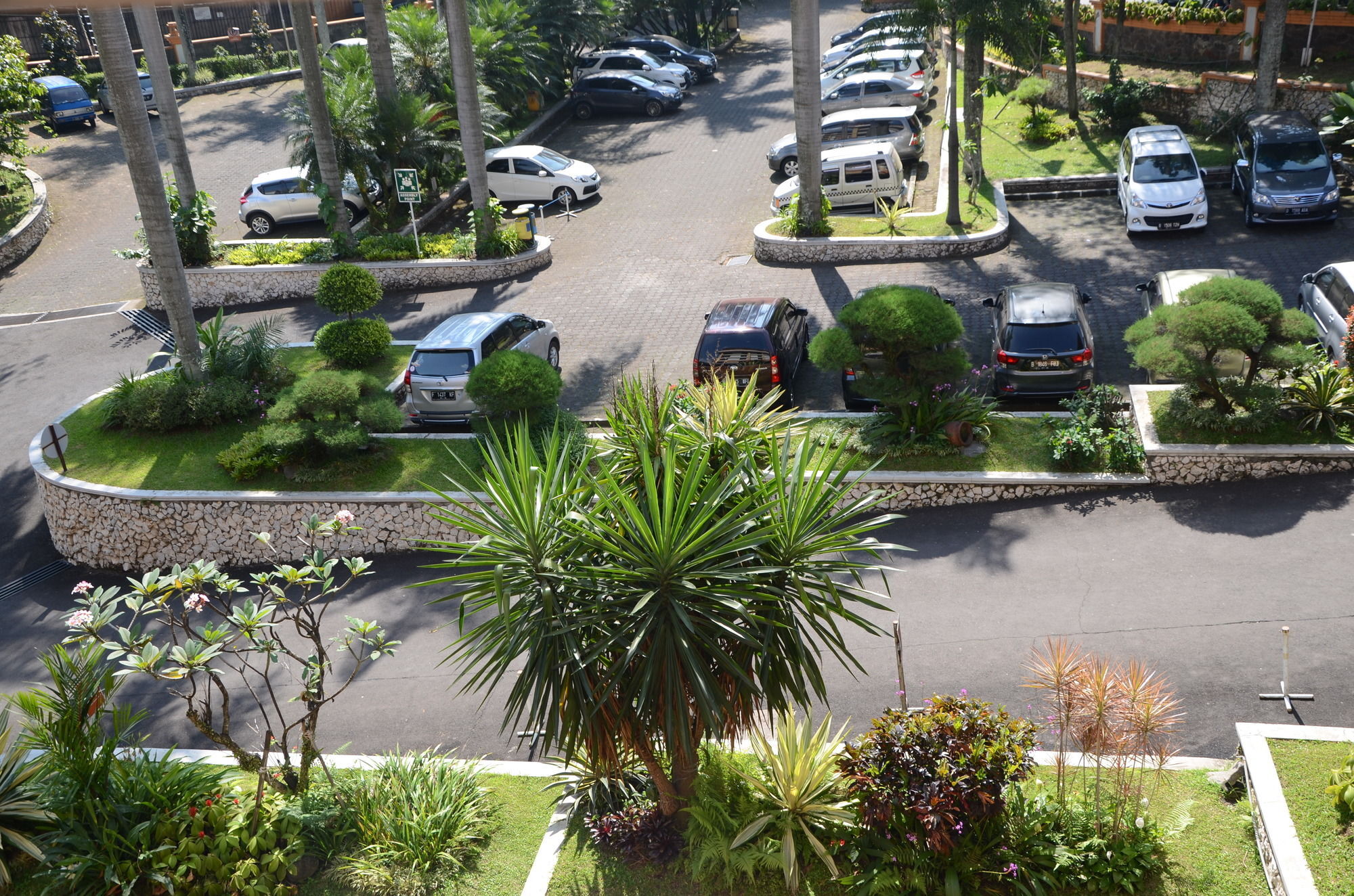 Sari Ater Kamboti Hotel Bandung Exteriér fotografie